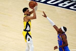 😲差距明显！步行者半场三分球19中7&雷霆仅10中1